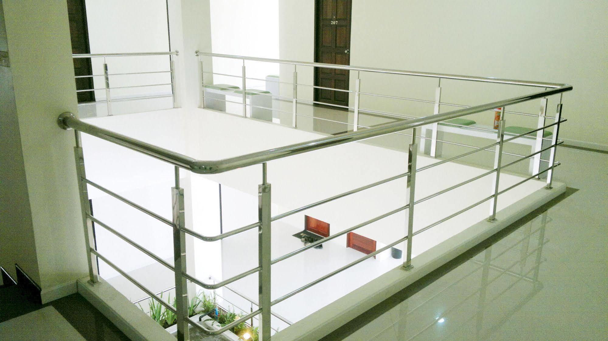 Ruan Rim Nam Otel Roi Et Dış mekan fotoğraf